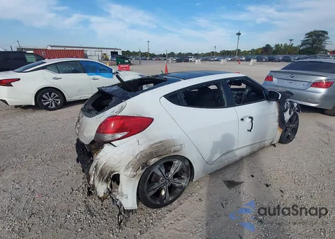 2017 Hyundai Veloster Value Edition из США, поврежденный, VIN KMHTC6AD2HU320364